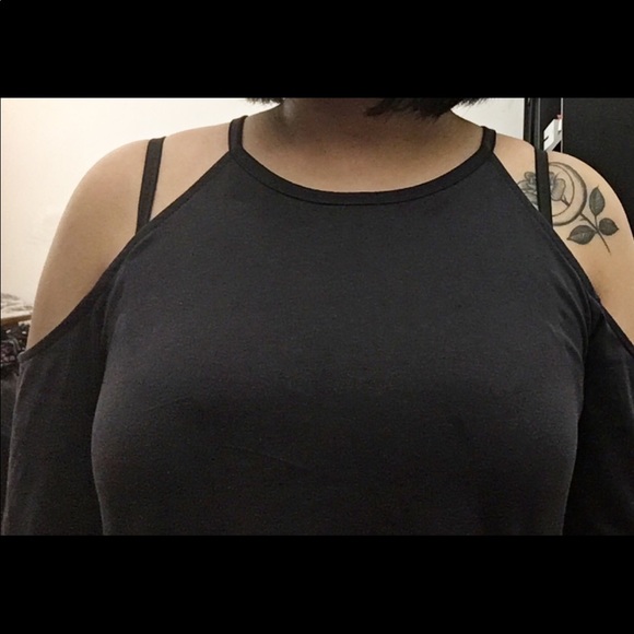 Light grey cold shoulder blouse - Picture 4 of 4